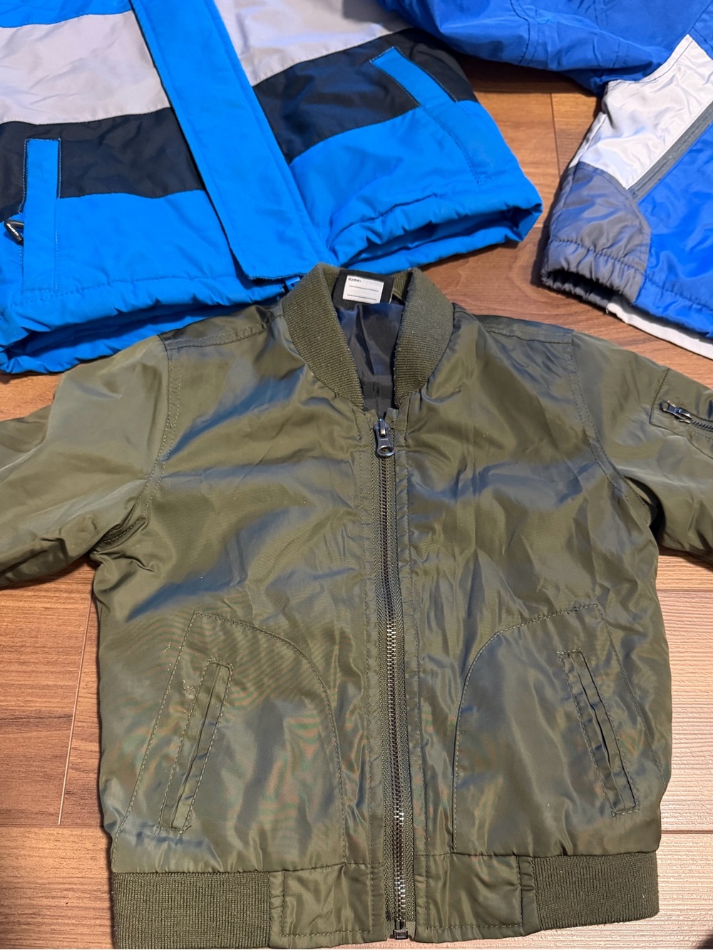 2-3 Years Jacket Bundle - Picture 2 of 16